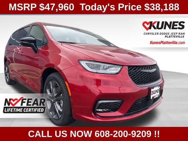 New 2026 Chrysler Pacifica L
