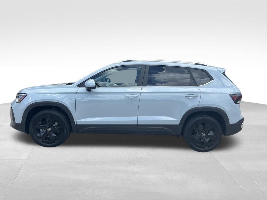 New 2026 Volkswagen Taos 1.5T SE
