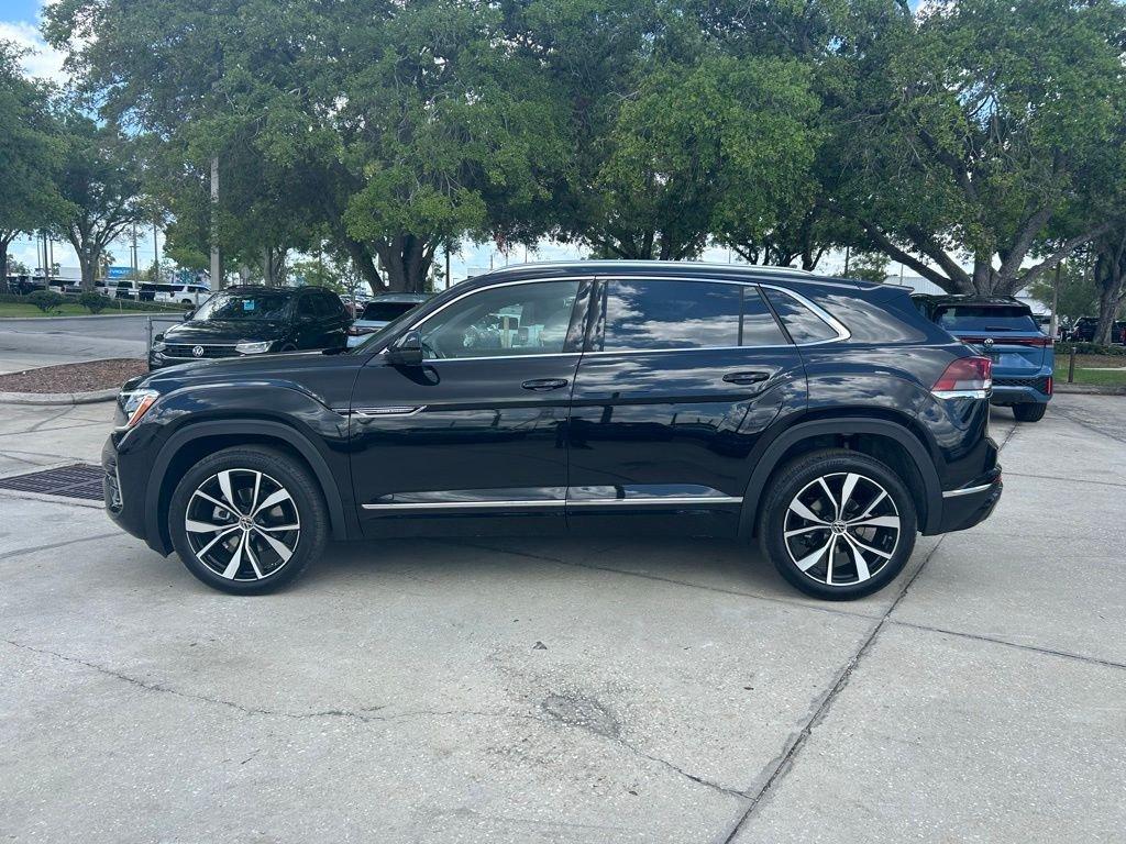 New 2026 Volkswagen Atlas Cross Sport 2.0T SEL Premium R-Line