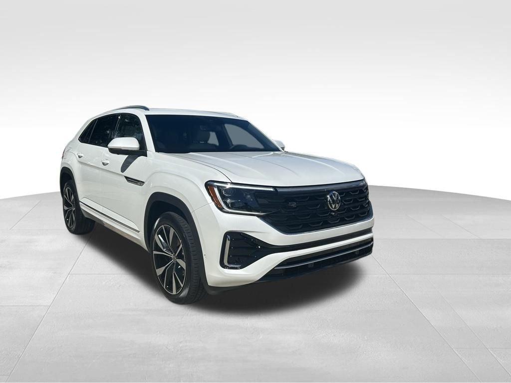 New 2026 Volkswagen Atlas Cross Sport 2.0T SEL Premium R-Line