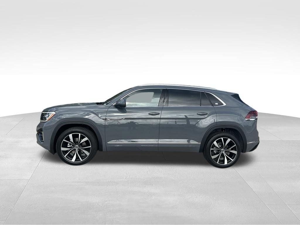 New 2026 Volkswagen Atlas Cross Sport 2.0T SEL Premium R-Line