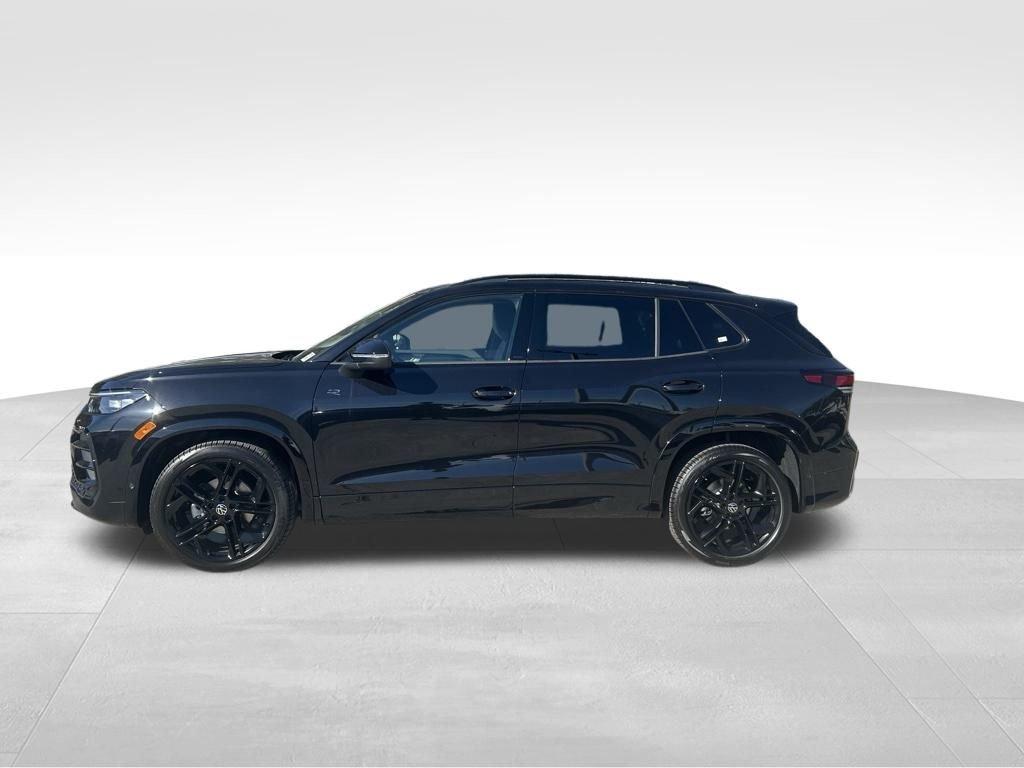 New 2026 Volkswagen Tiguan 2.0T SE R-Line Black