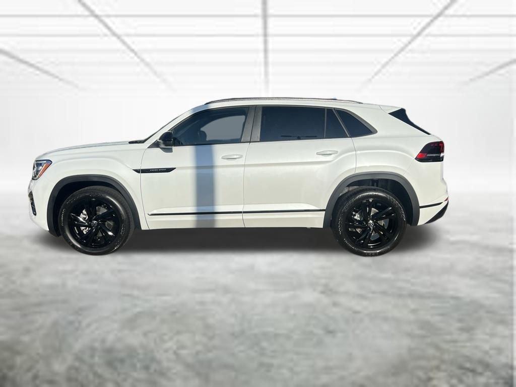 New 2026 Volkswagen Atlas Cross Sport 2.0T SEL R-Line Black