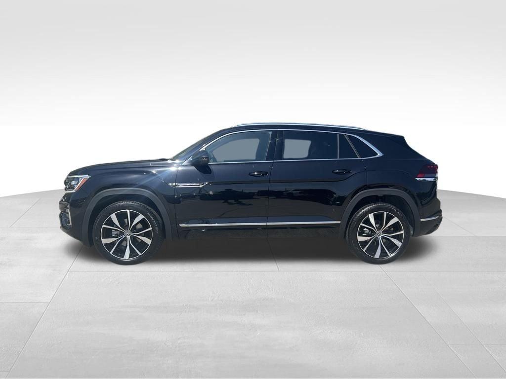 New 2026 Volkswagen Atlas Cross Sport 2.0T SEL Premium R-Line