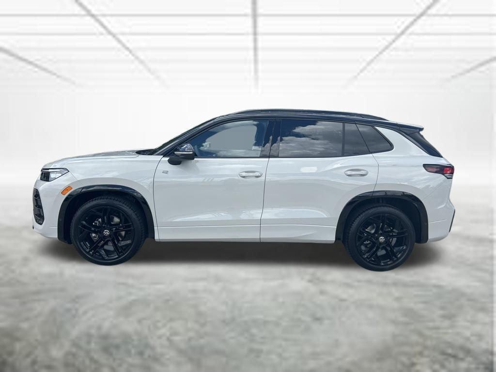 New 2026 Volkswagen Tiguan 2.0T SE R-Line Black