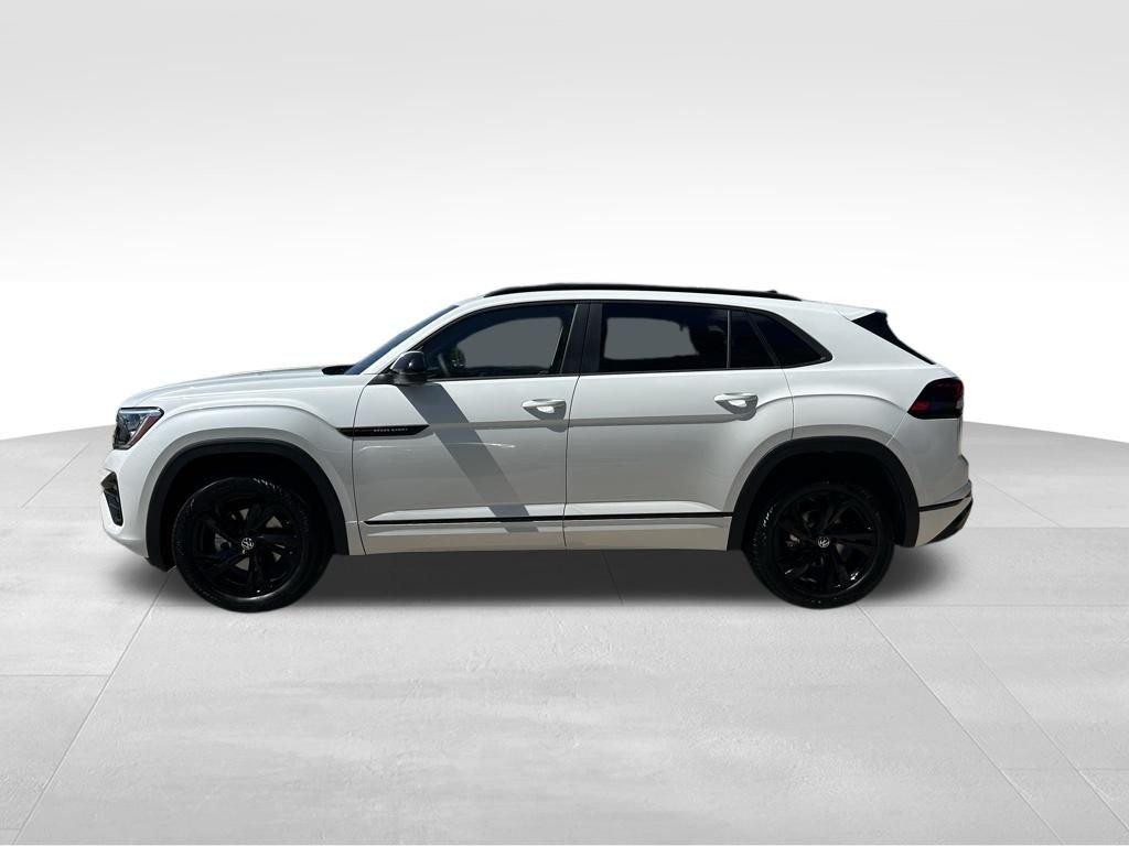 New 2026 Volkswagen Atlas Cross Sport 2.0T SEL R-Line Black