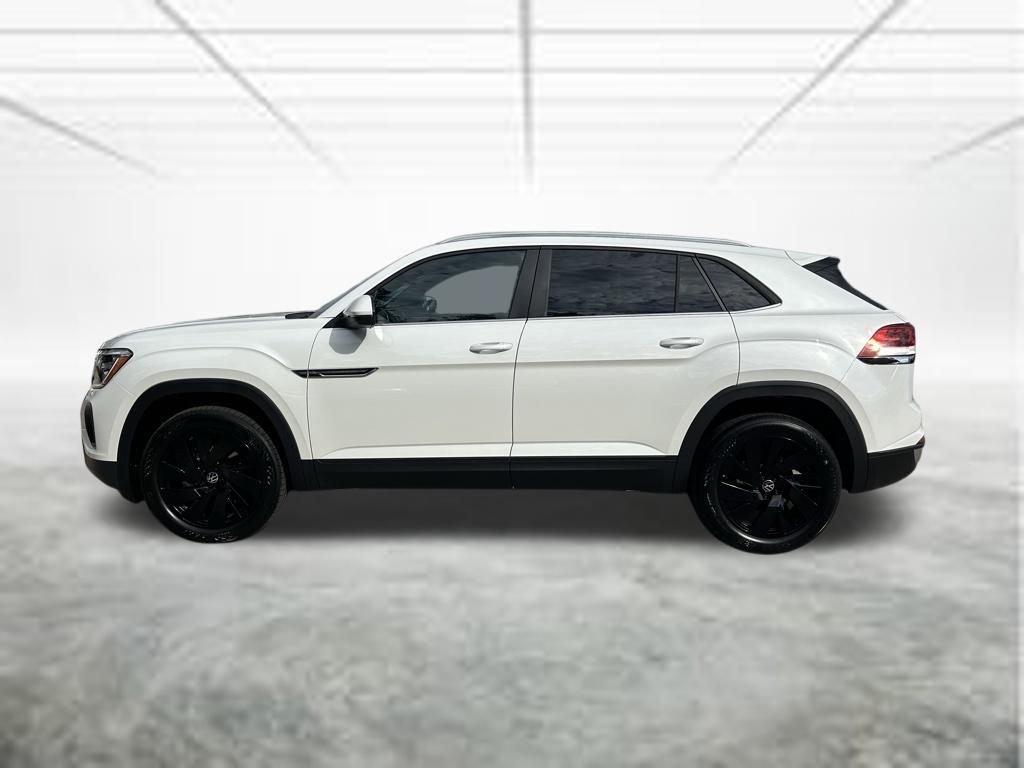 New 2026 Volkswagen Atlas Cross Sport 2.0T SE W/TECHNOLOGY