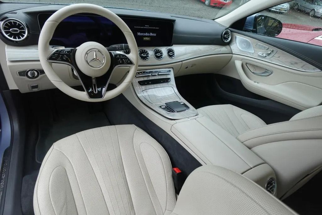 2022 Mercedes-BENZ CLS — фото 7