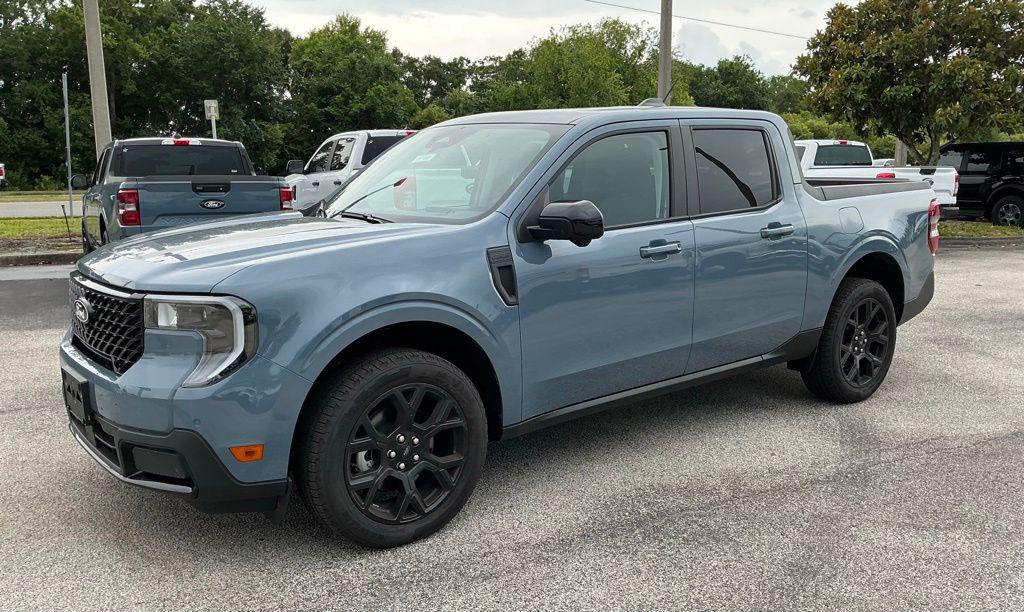 New 2025 Ford Maverick Lariat