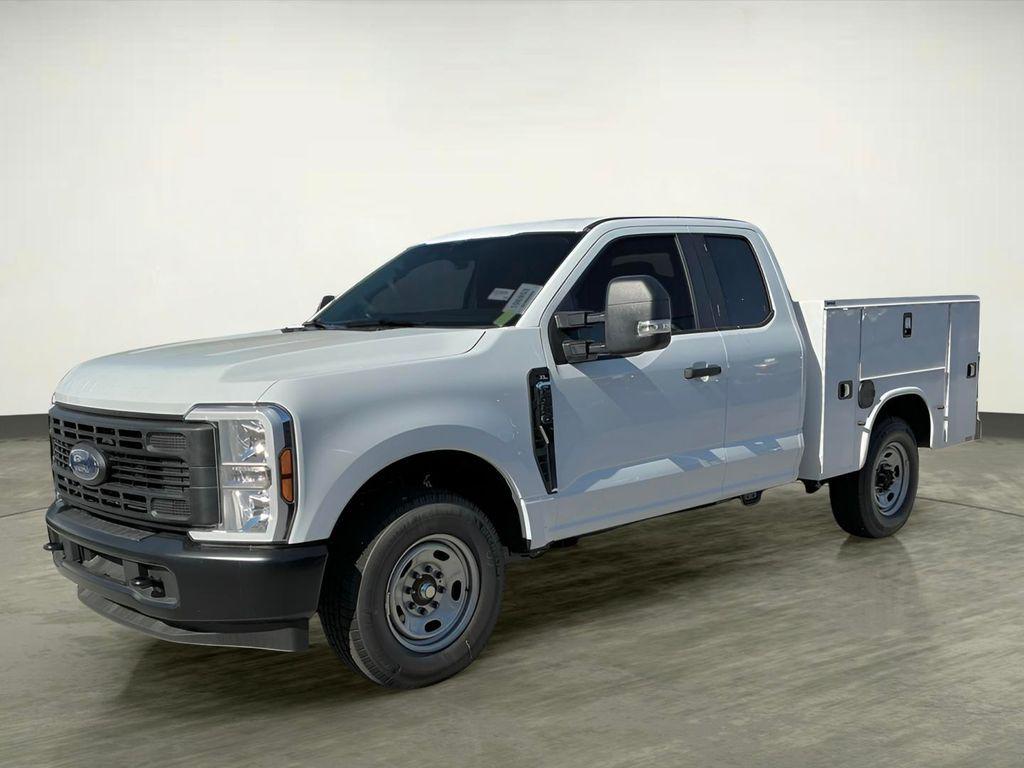 New 2026 Ford F-350 XL