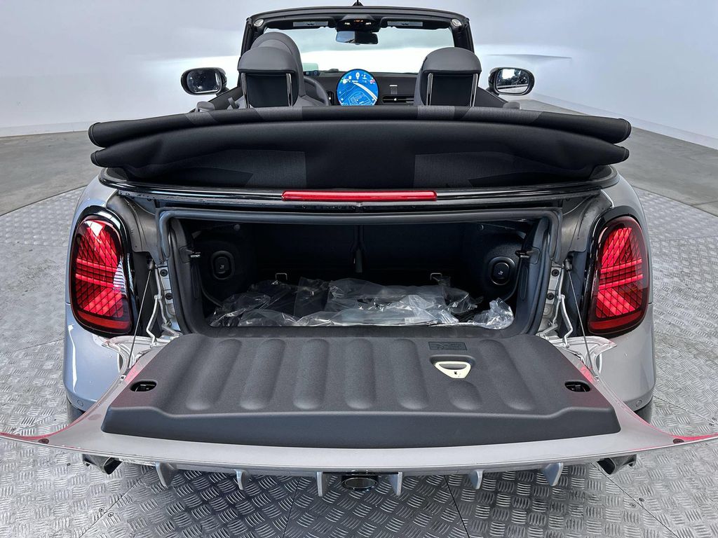 2026 MINI CONVERTIBLE COOPER thumbnail 27