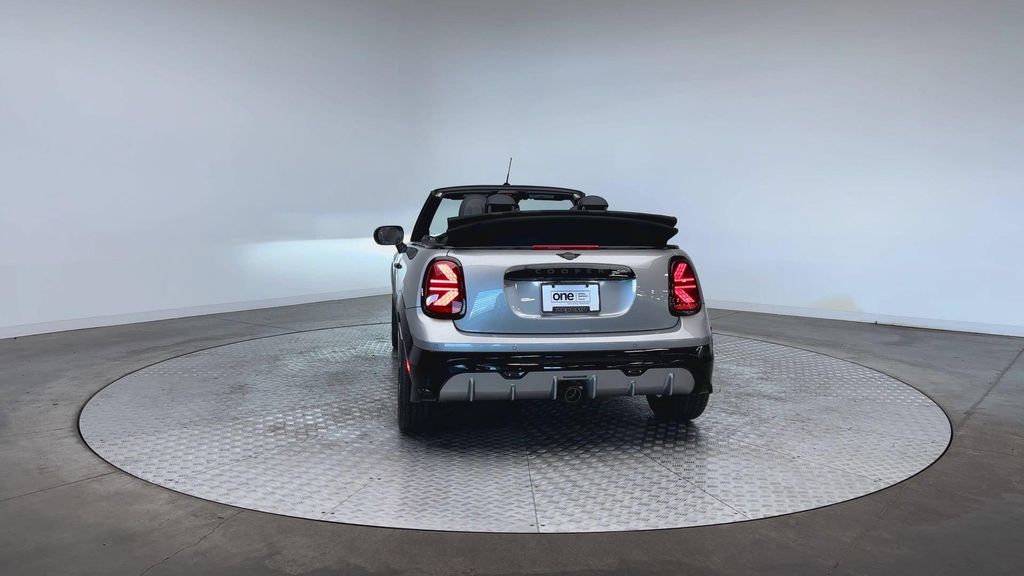 2026 MINI CONVERTIBLE COOPER 照片 7