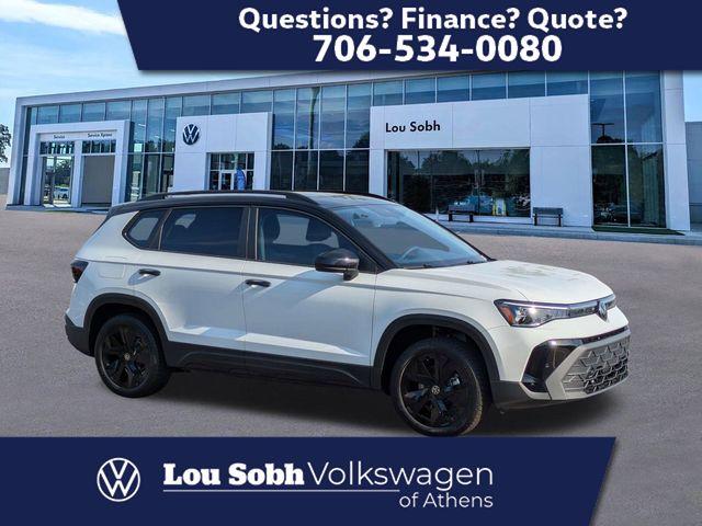 New 2026 Volkswagen Taos 1.5T SE Black