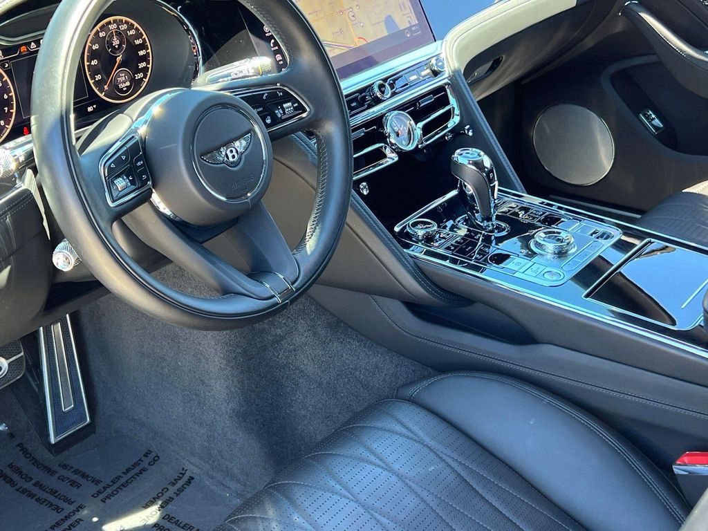 2022 Bentley FLYING SPUR HYBRID — фото 2