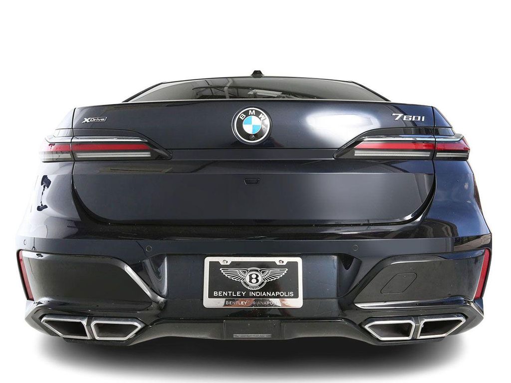 صورة مصغرة 11 لـ 2023 BMW 760 I XDRIVE