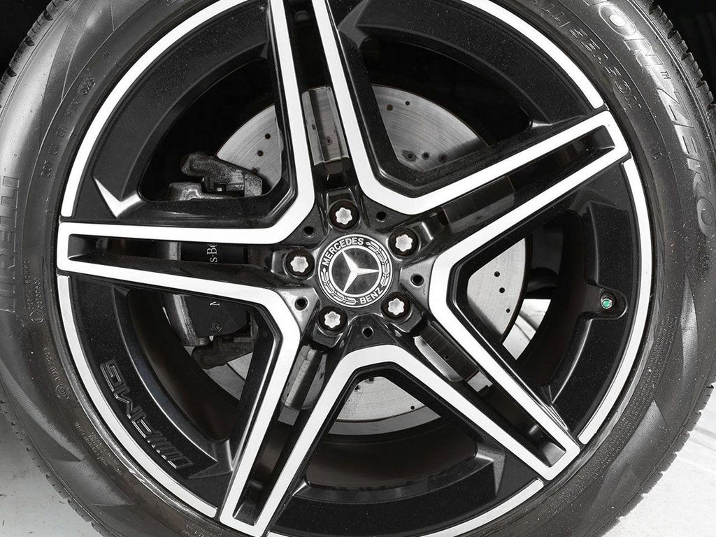 MERCEDES-BENZ GLS - 6