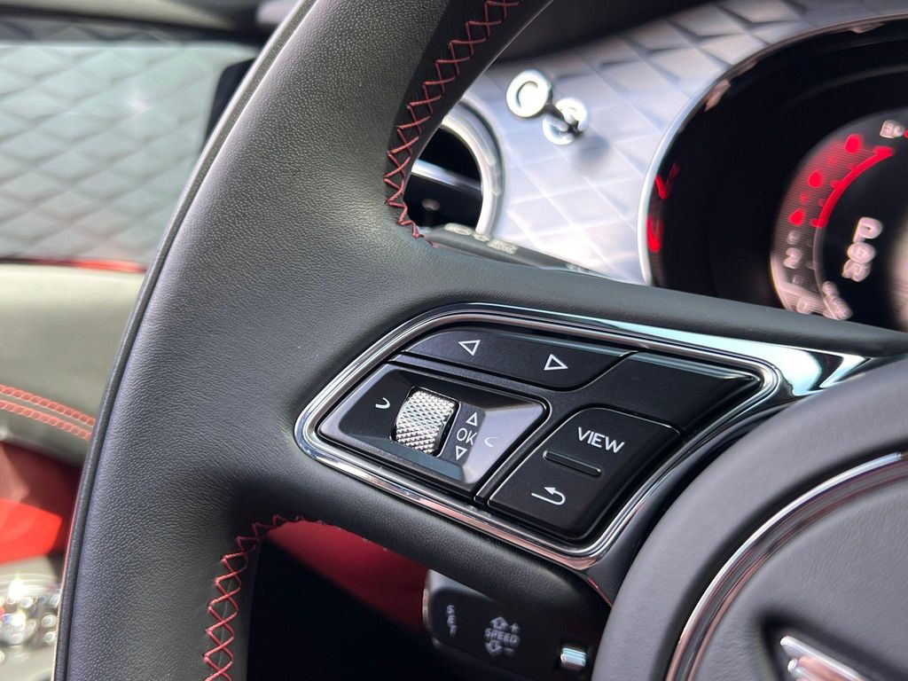 صورة مصغرة 30 لـ 2024 Bentley BENTAYGA S