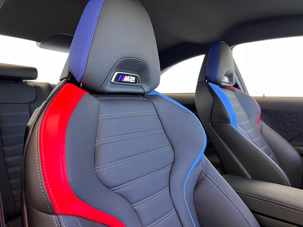 2023 BMW M2 BASE — миниатюра 30