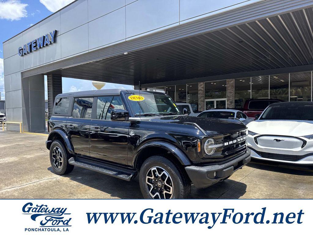 صورة 1 لـ 2026 FORD BRONCO OUTER BANKS