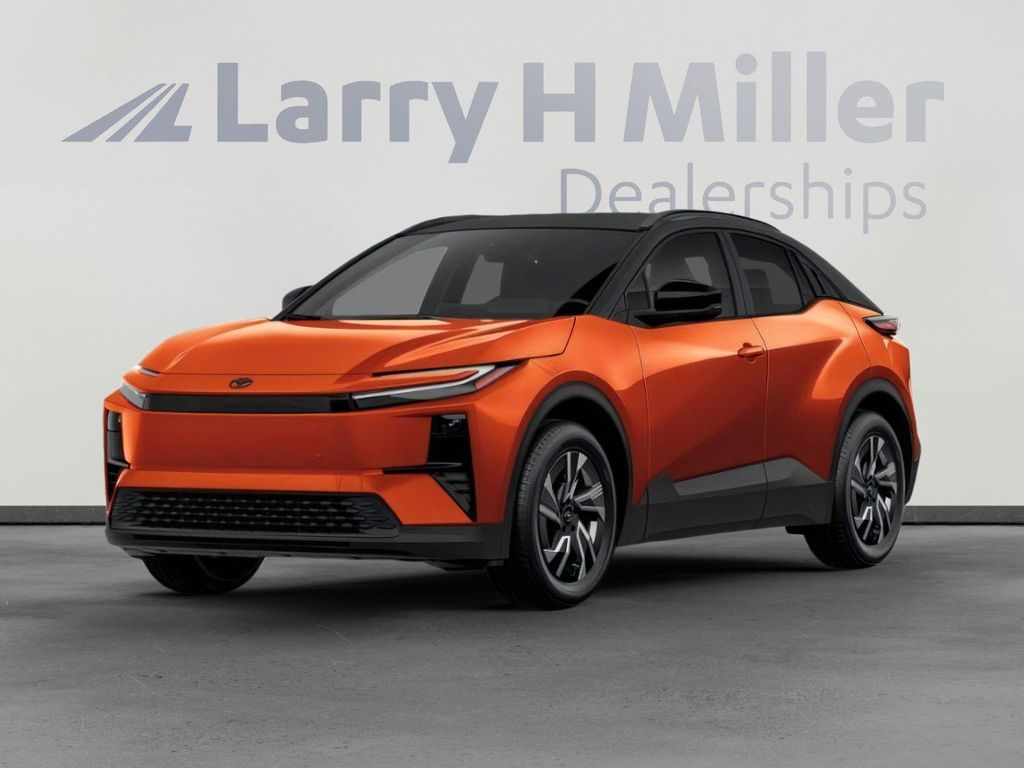 New 2026 Toyota C-HR XSE