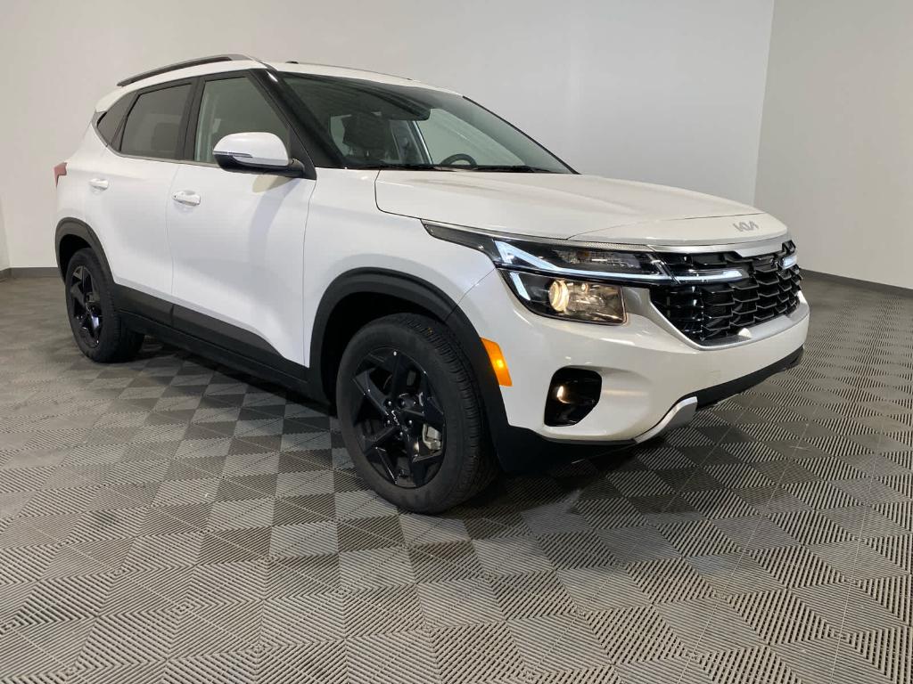 New 2026 Kia Seltos EX