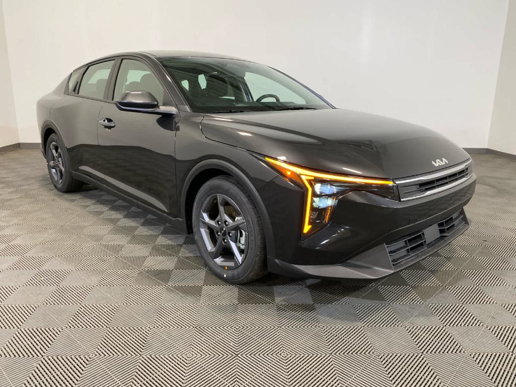 New 2025 Kia K4