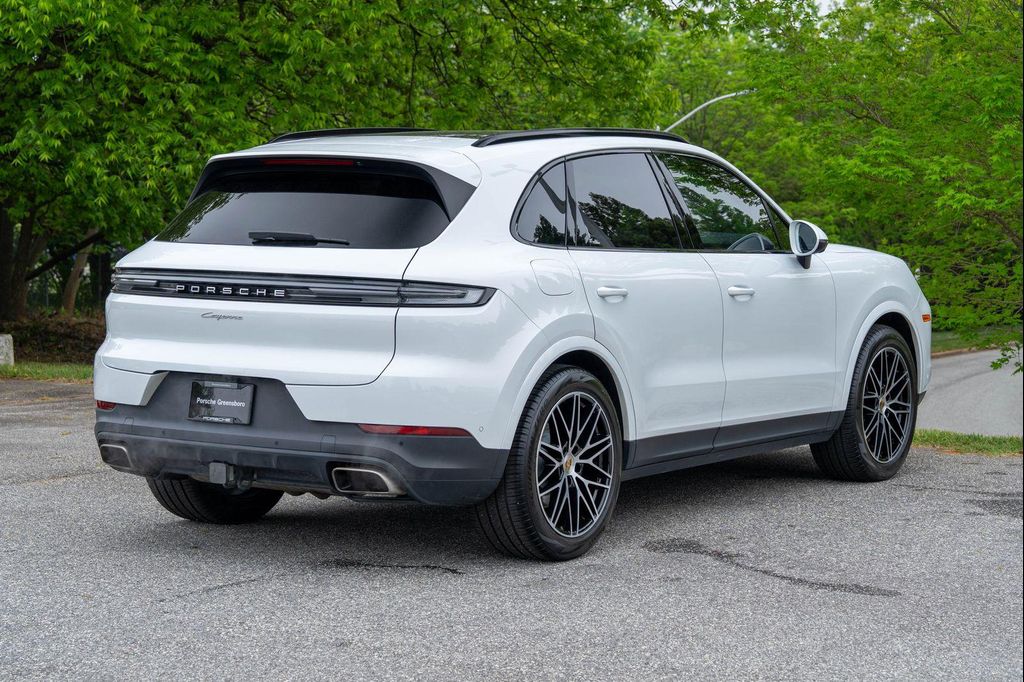 PORSCHE CAYENNE - 7