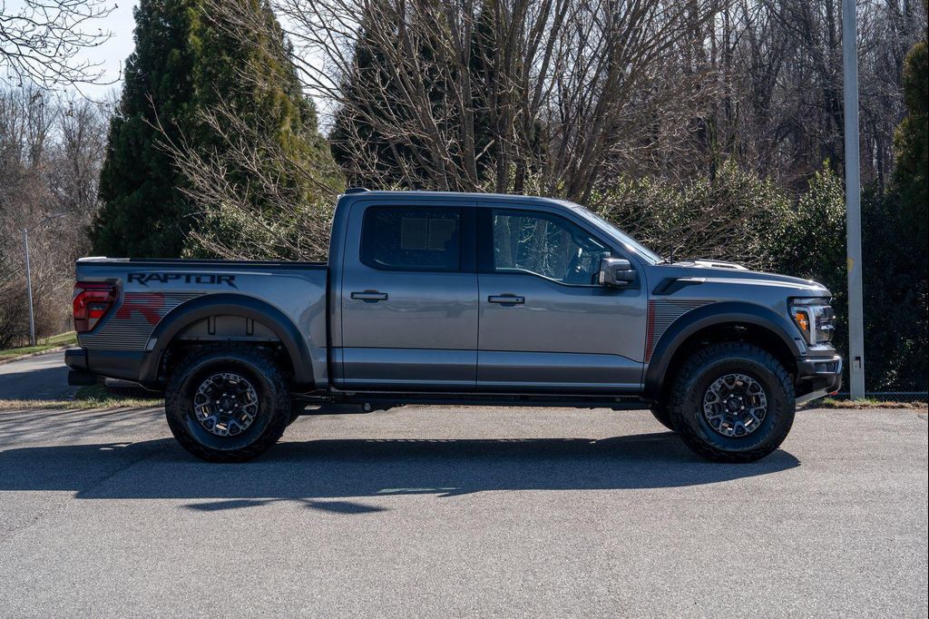FORD F-150 RAPTOR - 8
