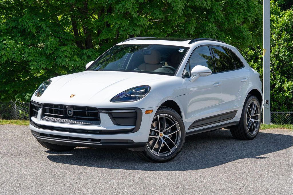 New 2026 Porsche Macan Macan