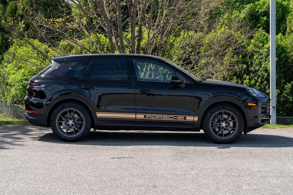 PORSCHE CAYENNE - 8