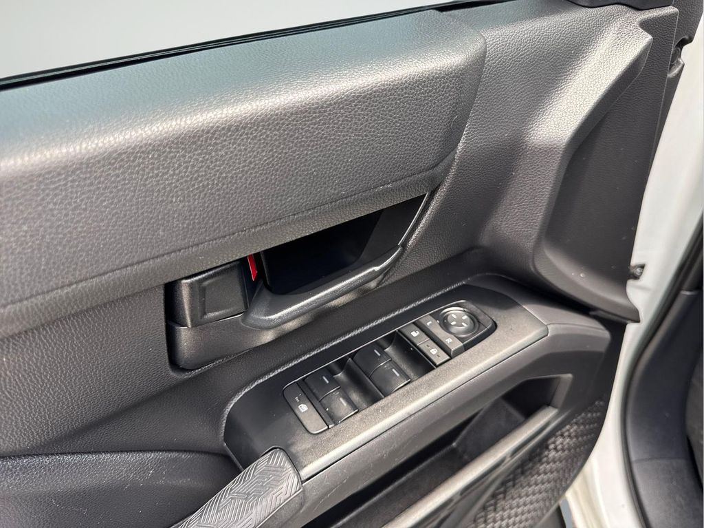 2024 Toyota TACOMA SR5 缩略图 17