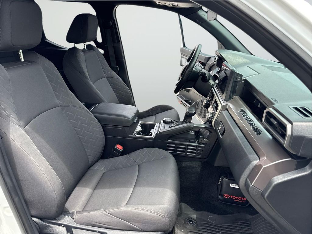 2024 Toyota TACOMA SR5 缩略图 34