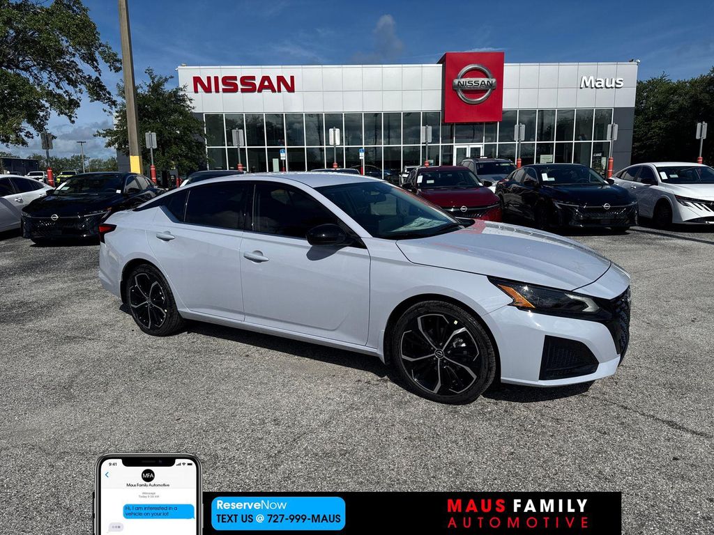 New 2026 Nissan Altima SR FWD
