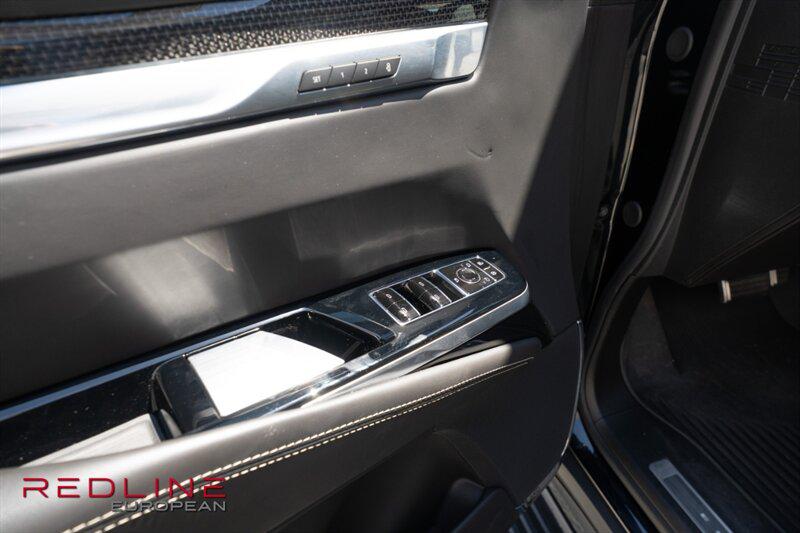 2025 Cadillac ESCALADE V-SERIES — миниатюра 27