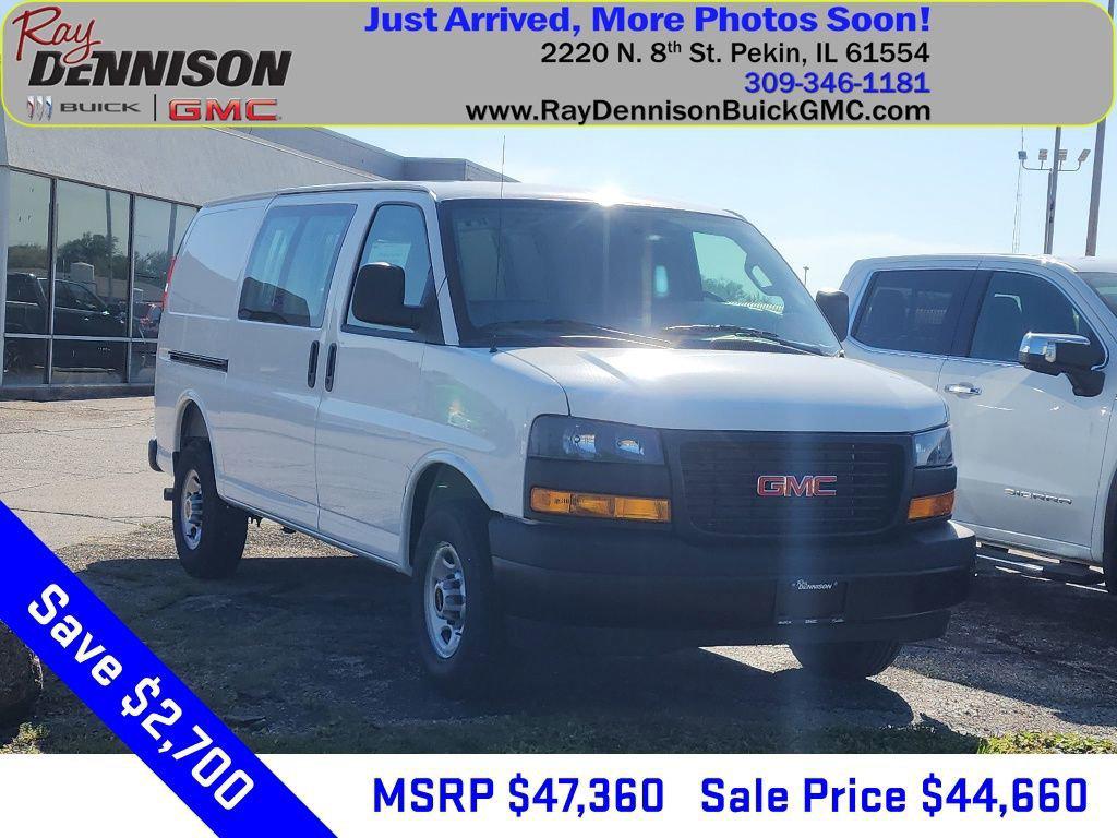 New 2026 GMC Savana 2500 Work Van
