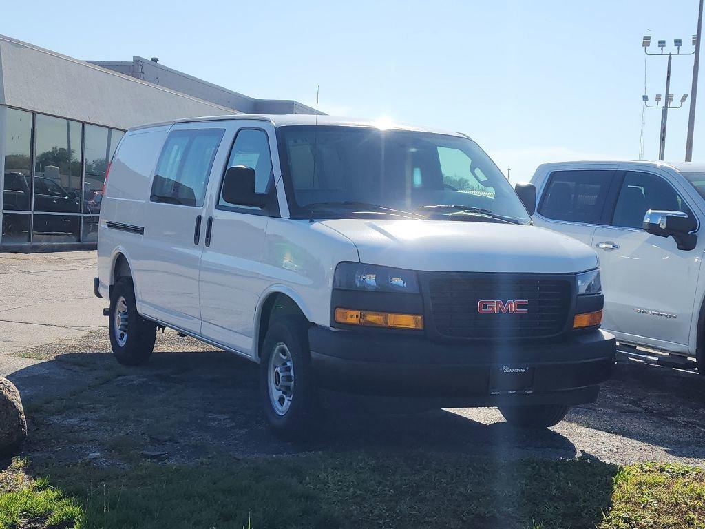 New 2026 GMC Savana 2500 Work Van