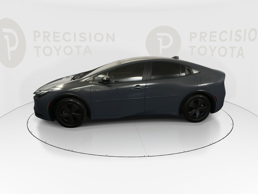 صورة مصغرة 12 لـ 2025 Toyota PRIUS LE