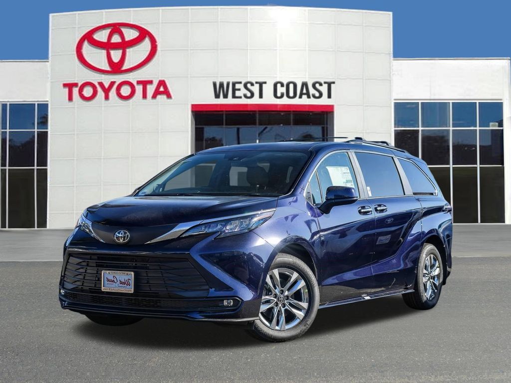 New 2026 Toyota Sienna XLE