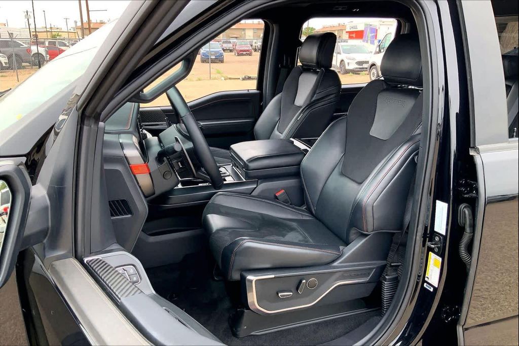 FORD F-150 RAPTOR - 7