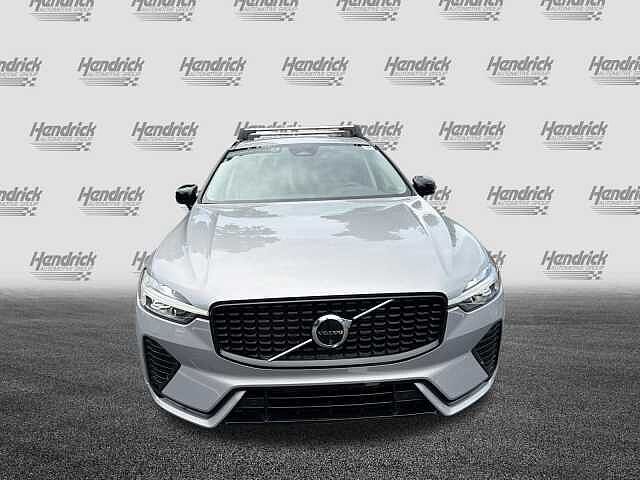 صورة 3 لـ 2024 Volvo XC60 PLUS DARK THEME