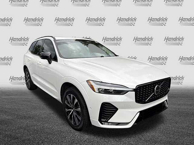 2024 Volvo XC60 PLUS — фото 2