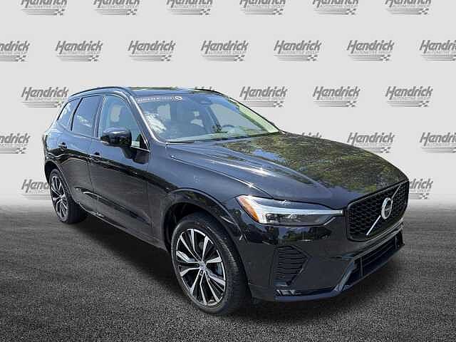 2025 Volvo XC60 PLUS 照片 2