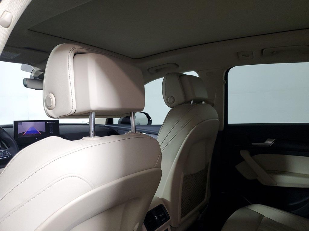 صورة 14 لـ 2024 AUDI Q5 45 S LINE PREMIUM