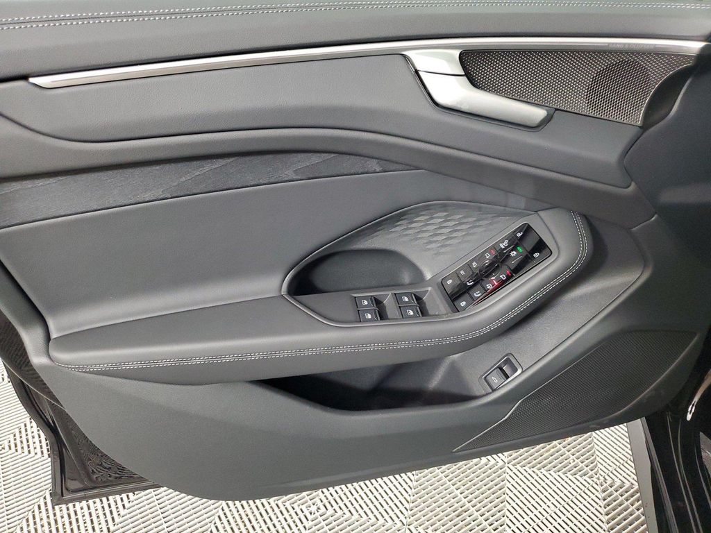 صورة مصغرة 20 لـ 2026 AUDI A6 PREMIUM PLUS QUATTRO S TRONIC