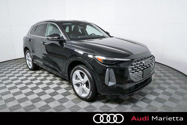 New 2025 Audi Q5 Premium Plus TFSI quattro S tronic