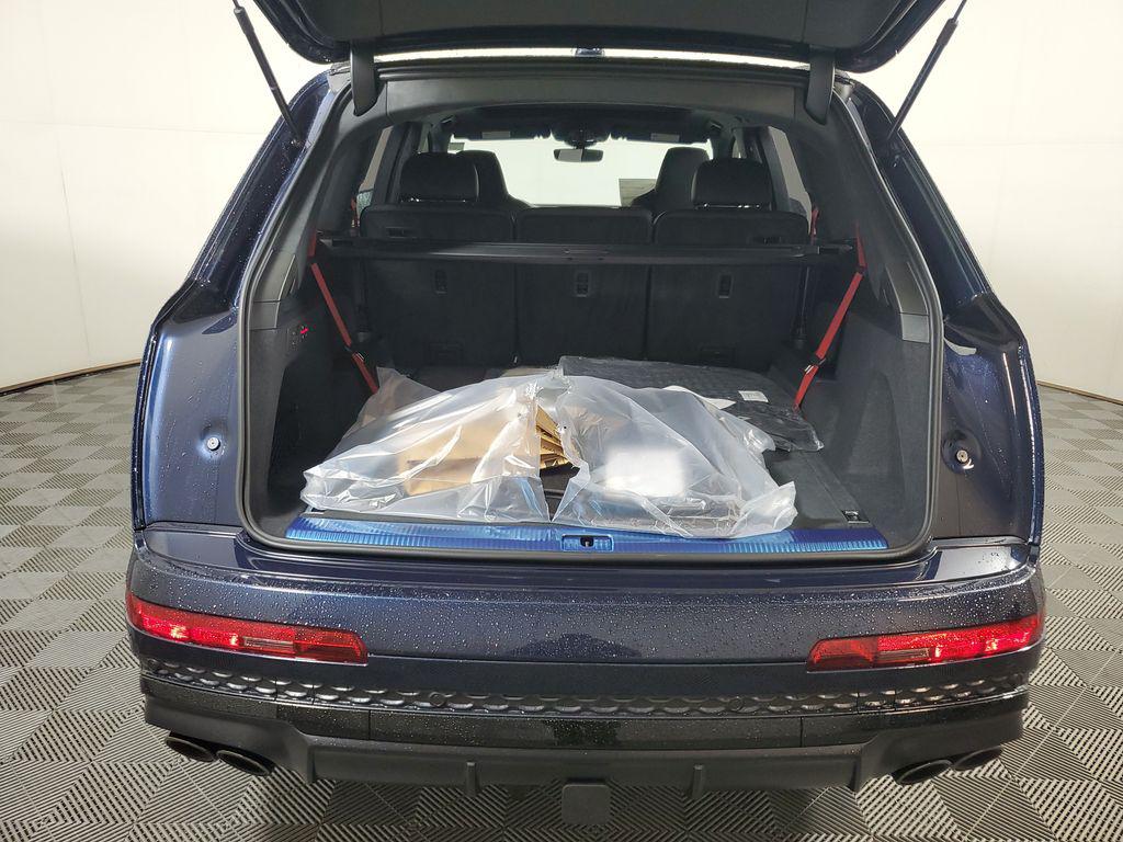صورة 8 لـ 2026 AUDI SQ7 4.0T PRESTIGE