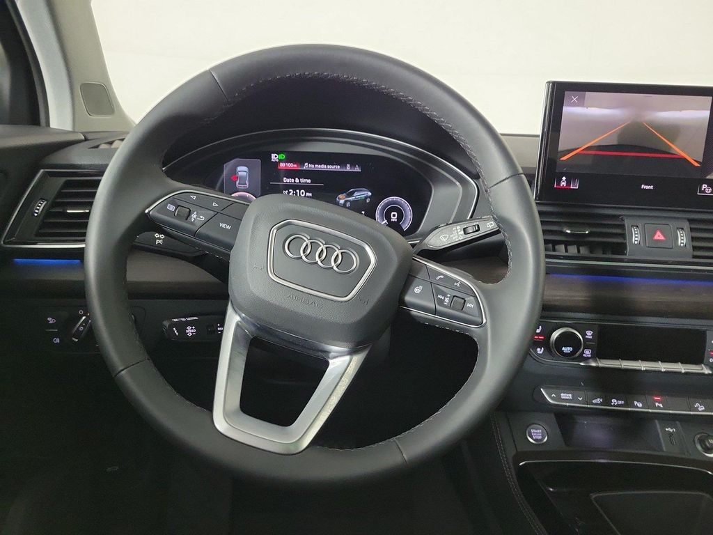 صورة 18 لـ 2023 AUDI Q5 55 S LINE PRESTIGE