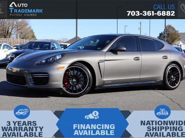 2016 Porsche Panamera