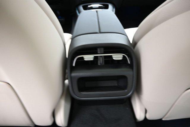 صورة مصغرة 24 لـ 2026 Mercedes-BENZ E-CLASS