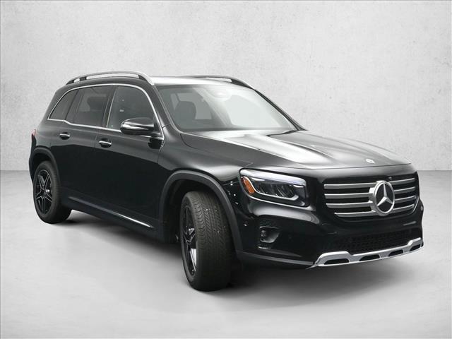 2026 Mercedes-BENZ GLB — фото 4